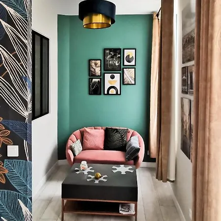 De La Nef D'or * Сен-Кантен