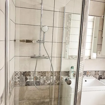 Апартаменты De La Nef D'or