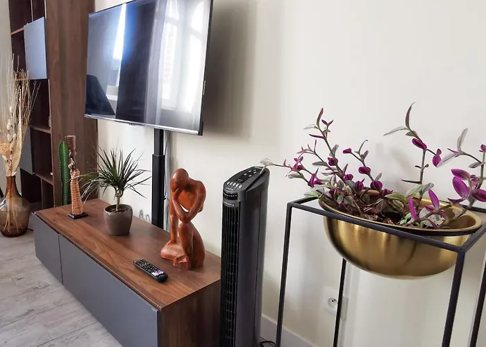 De La Nef D'or Lejlighed *